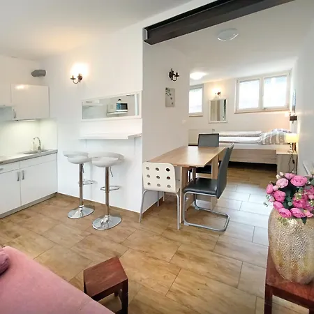 Katrca * リュブリャナ