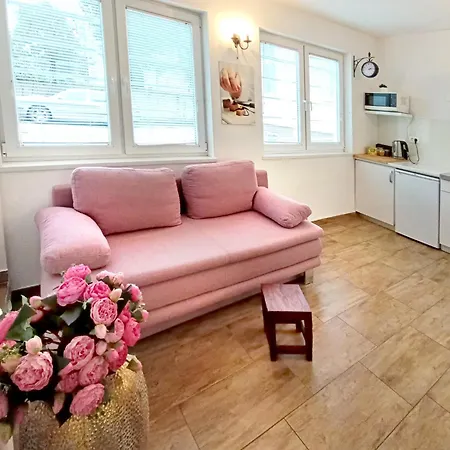 Katrca リュブリャナ