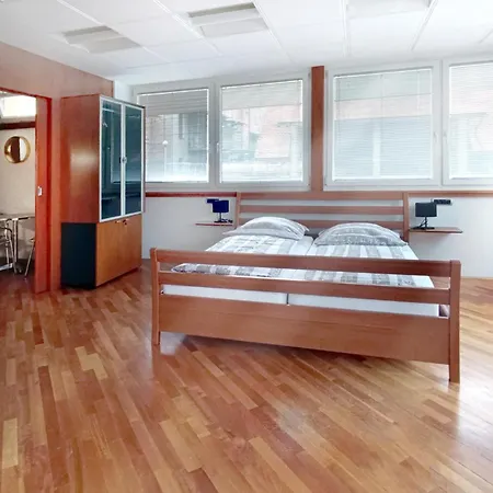 Katrca アパート *